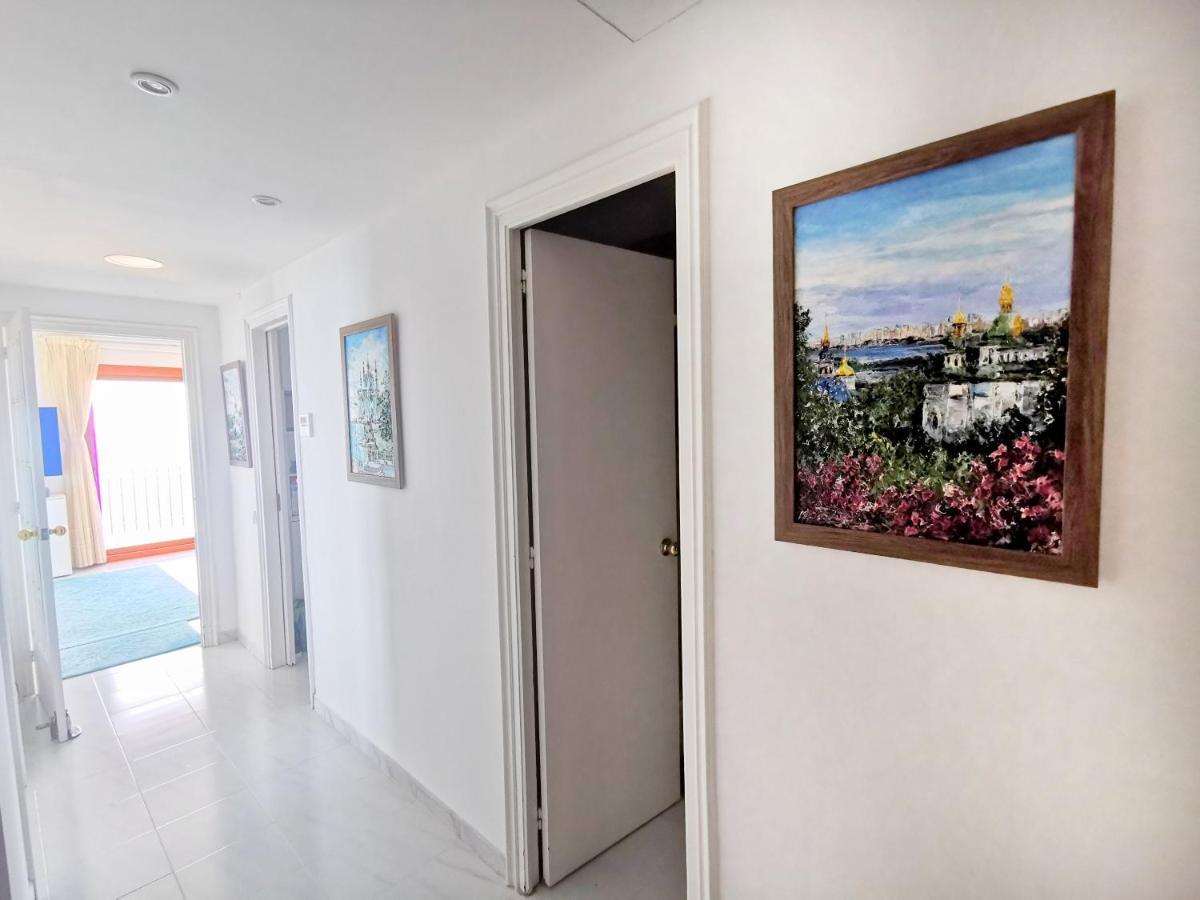 Spacious Seafront Apartment 普拉加德阿罗 外观 照片
